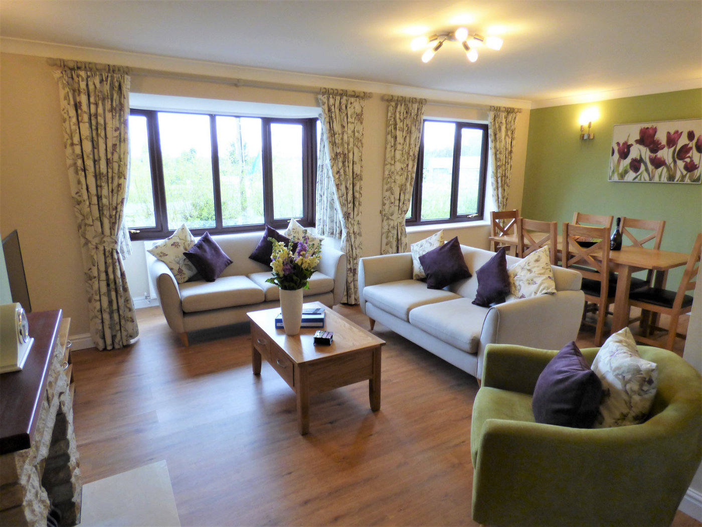 Bure Lodge Holiday Home in Wroxham