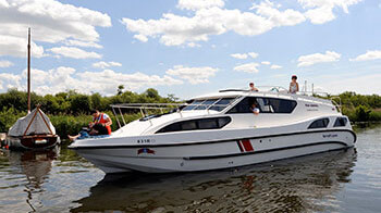 boat hire norfolk broads