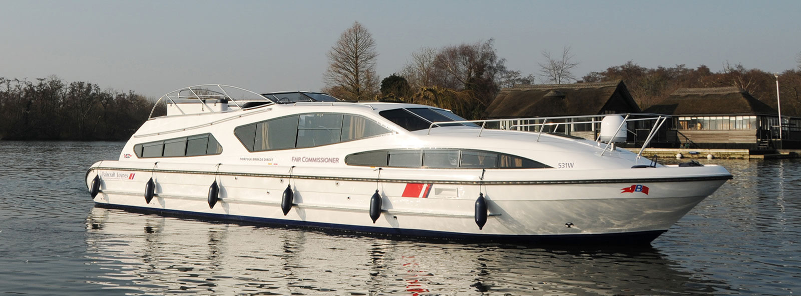 A luxury cruiser being used for a norfolk broads boat hire