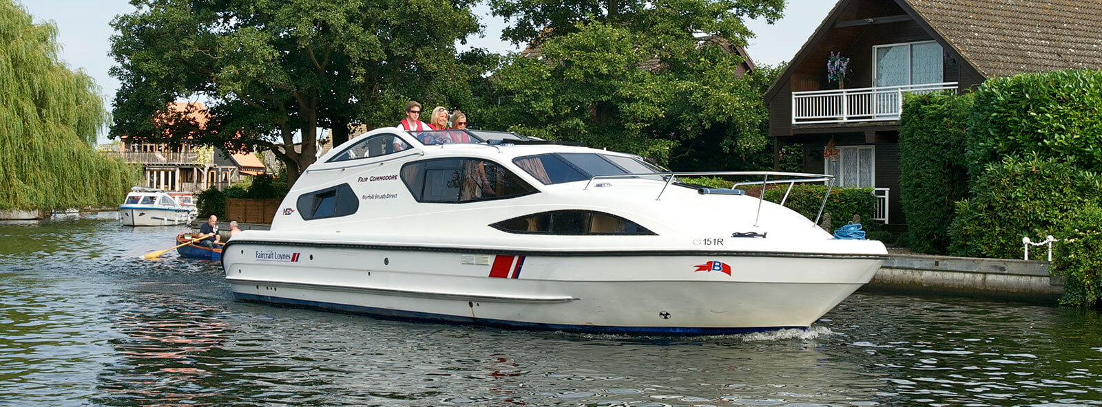 boat hire on norfolk broads